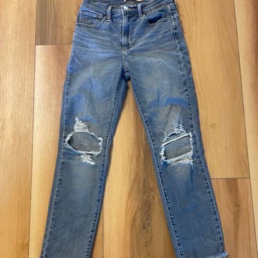 Levi 724 High Rise Straight Cropped Jeans